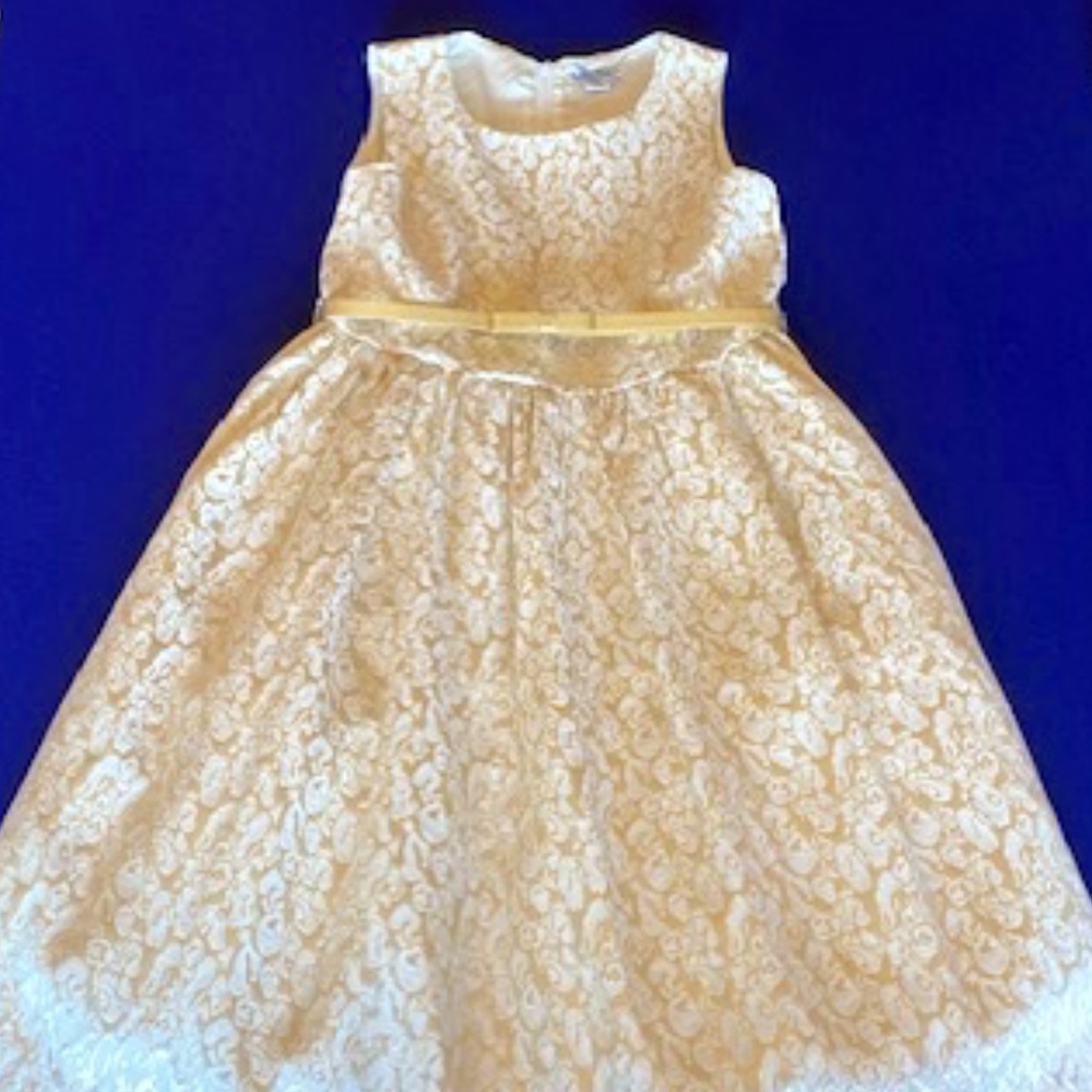 Hartstrings Sleeveless Gold Metallic Dress Girls Size 10